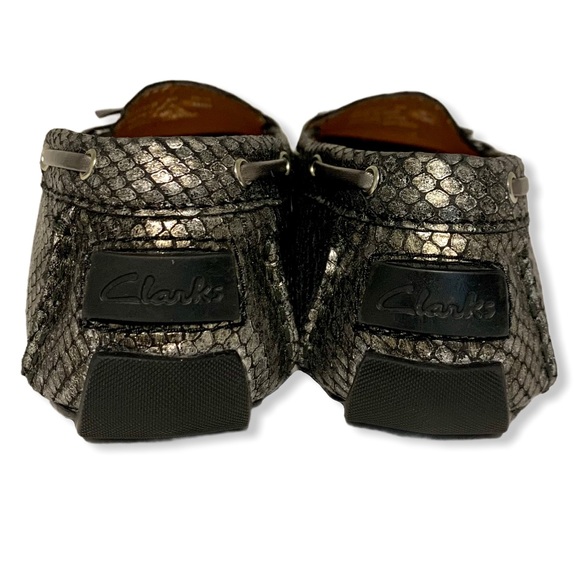 snakeskin clarks